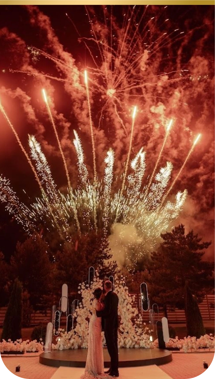 Joc de artificii pe cer — exemplu 2